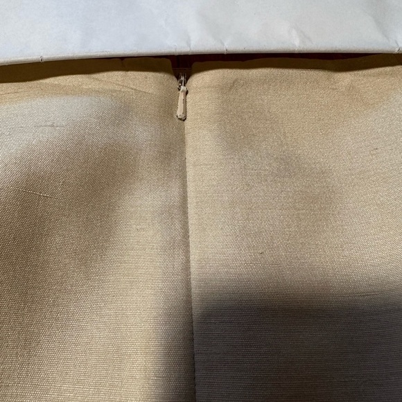 BEIGE Woman’s Jacket and Skirt Suit Set Size 6 - Picture 12 of 12